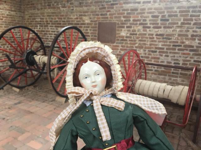 43728868_2099425493442641_37213838625472512_n